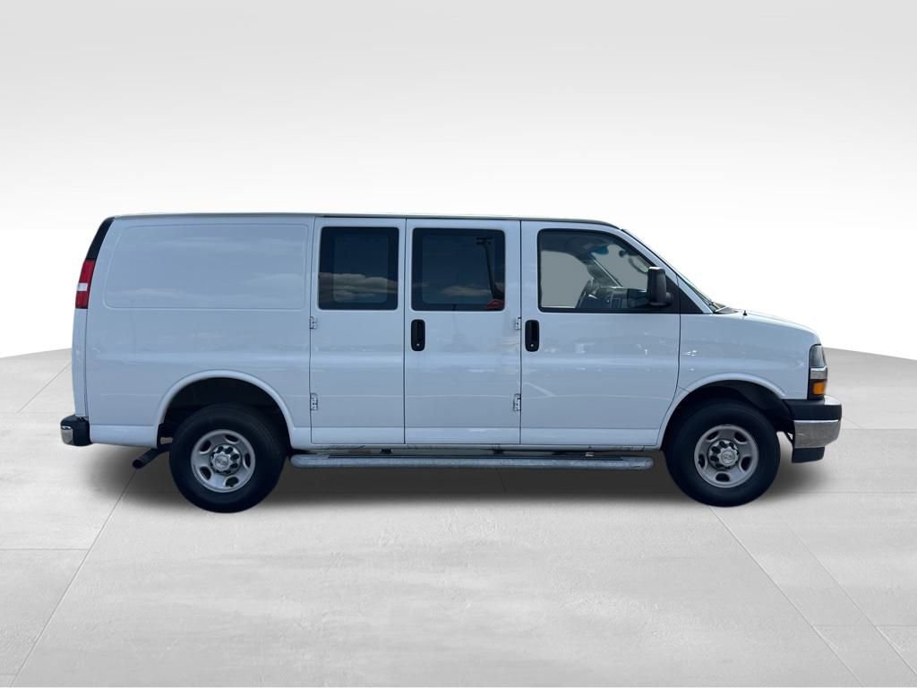 2023 Chevrolet Express Cargo 2500 photo 8