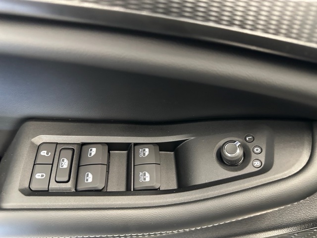 2025 Jeep Grand Cherokee Altitude photo 18