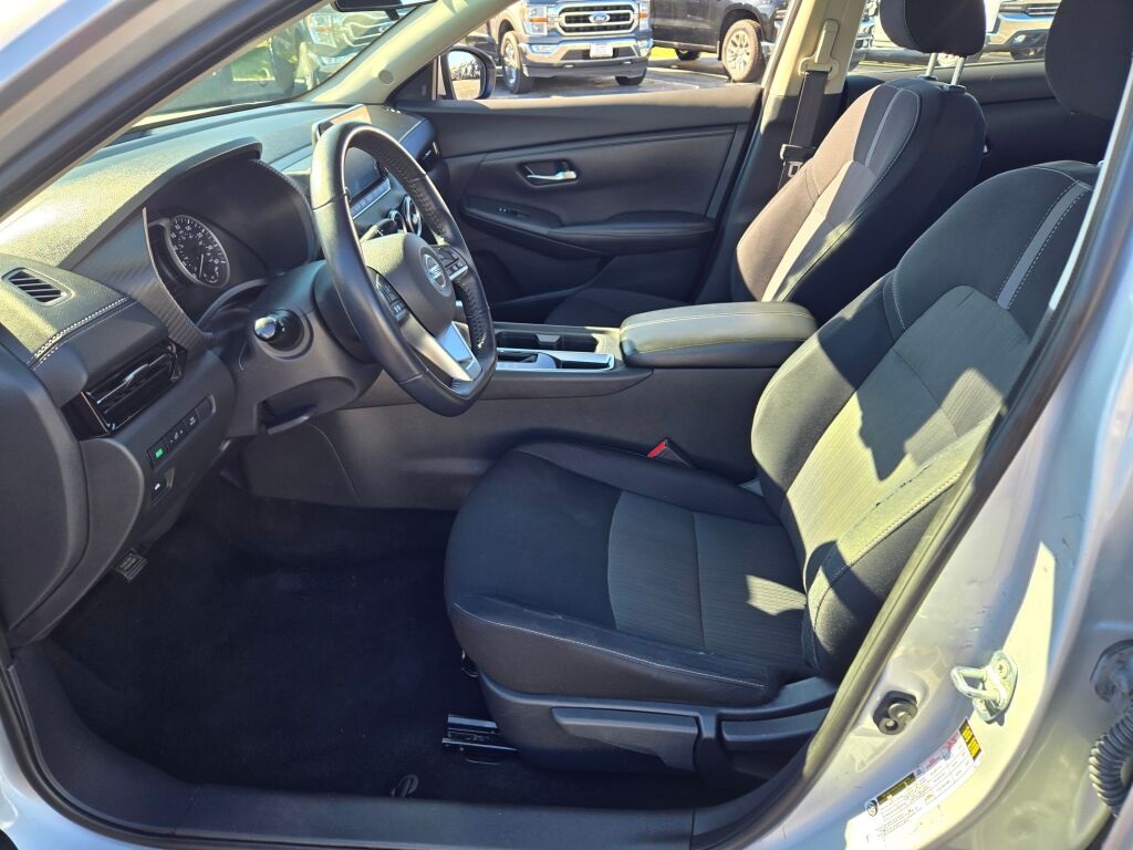 2020 Nissan Sentra SV photo 15