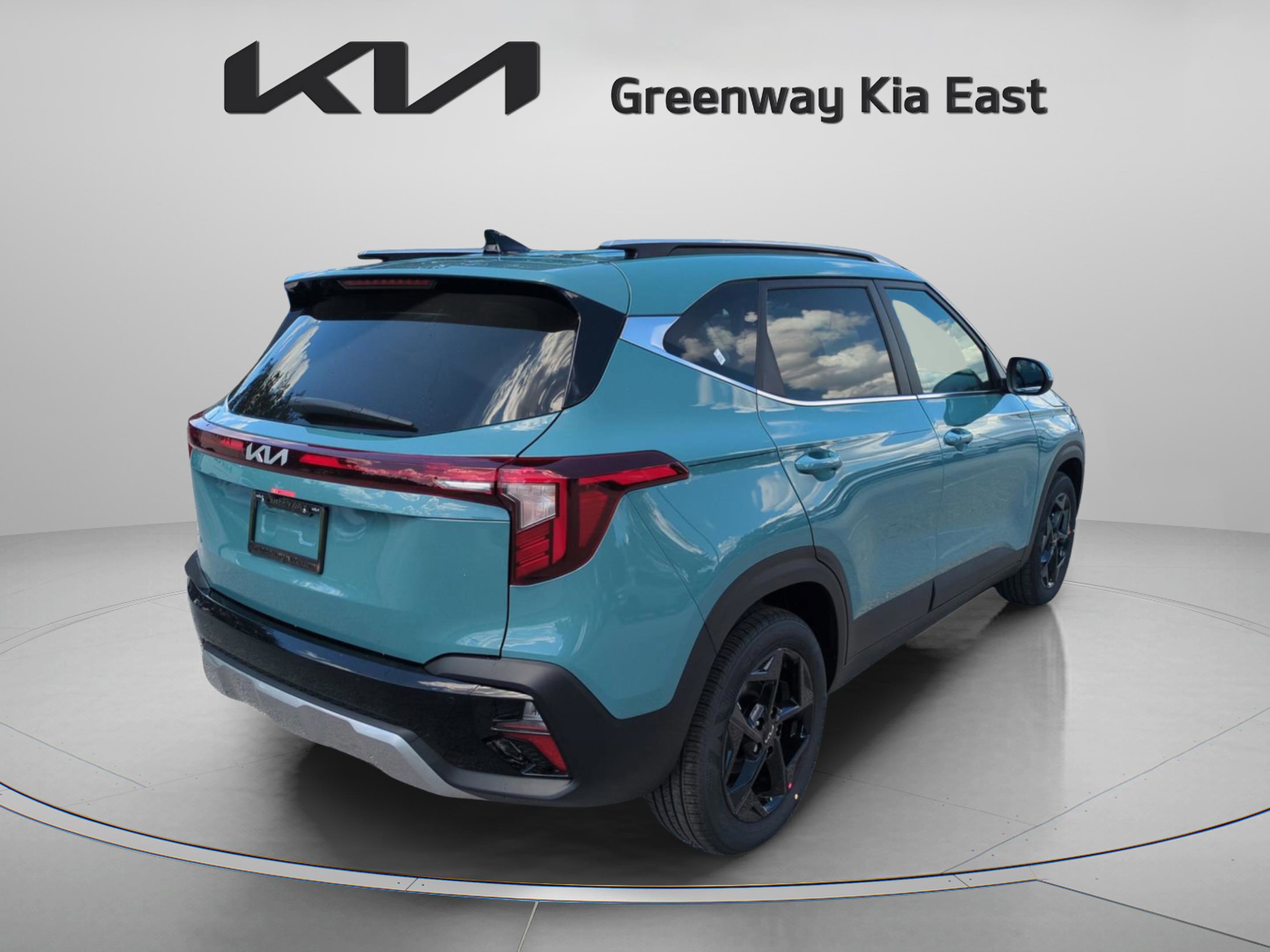 2026 Kia Seltos EX photo 7
