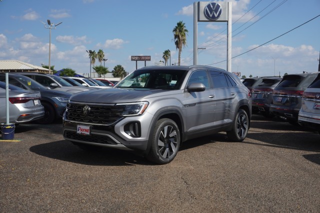 2026 Volkswagen Atlas Cross Sport SEL's photo