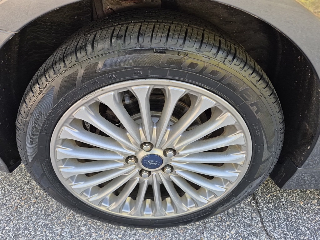 2016 Ford Fusion Titanium photo 6