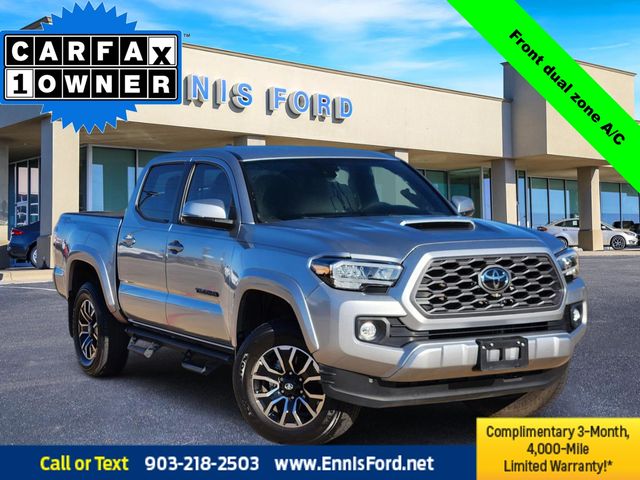 2022 Toyota Tacoma TRD Sport's photo