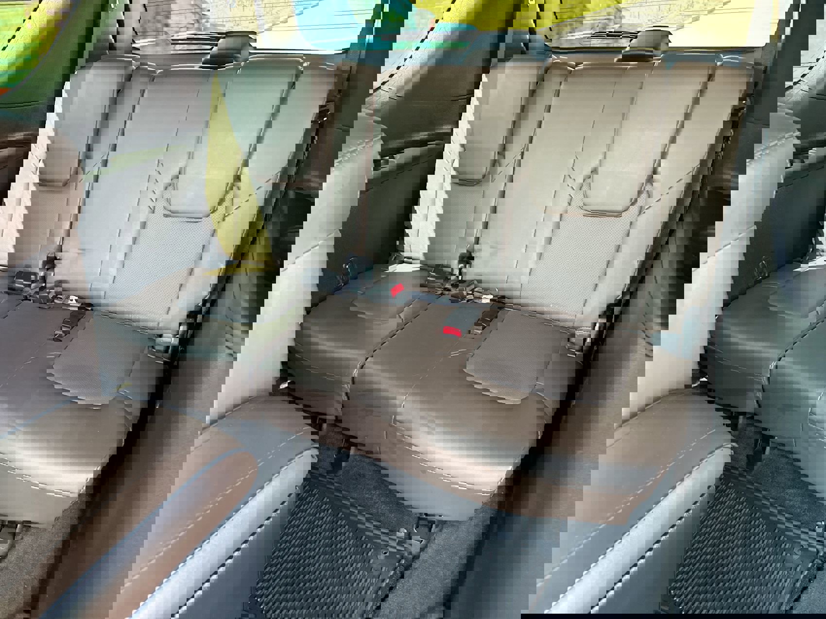 2022 Nissan Armada Platinum photo 23
