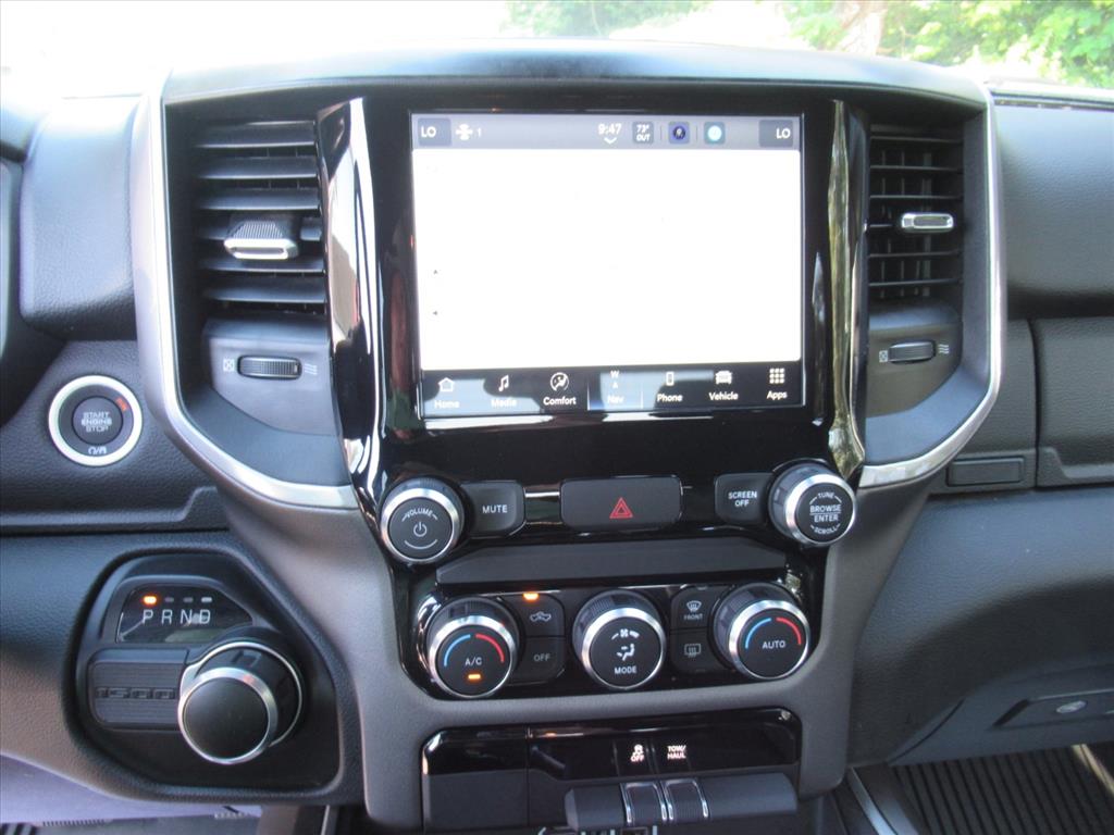 2022 Ram 1500 Big Horn Lone Star photo 24