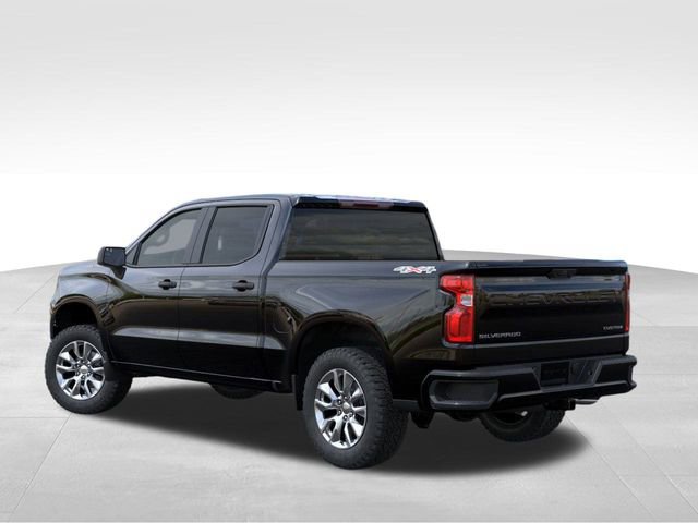 2025 Chevrolet Silverado 1500 Custom photo 3