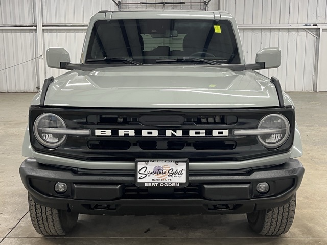 2023 Ford Bronco Big Bend photo 2