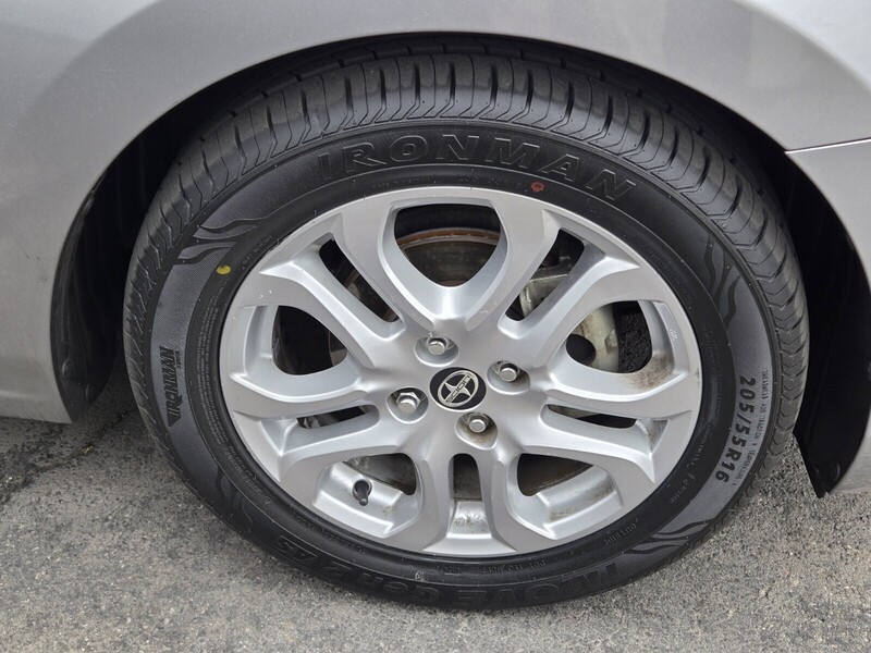 2016 Scion iA Base photo 3