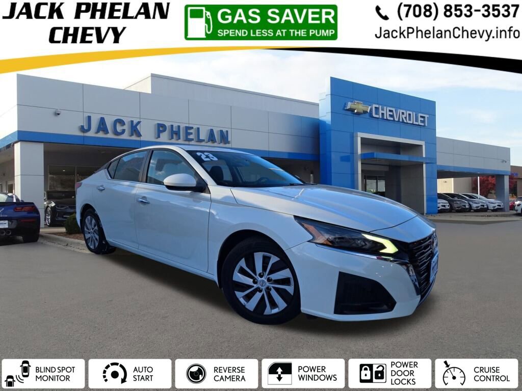 2023 Nissan Altima S's photo