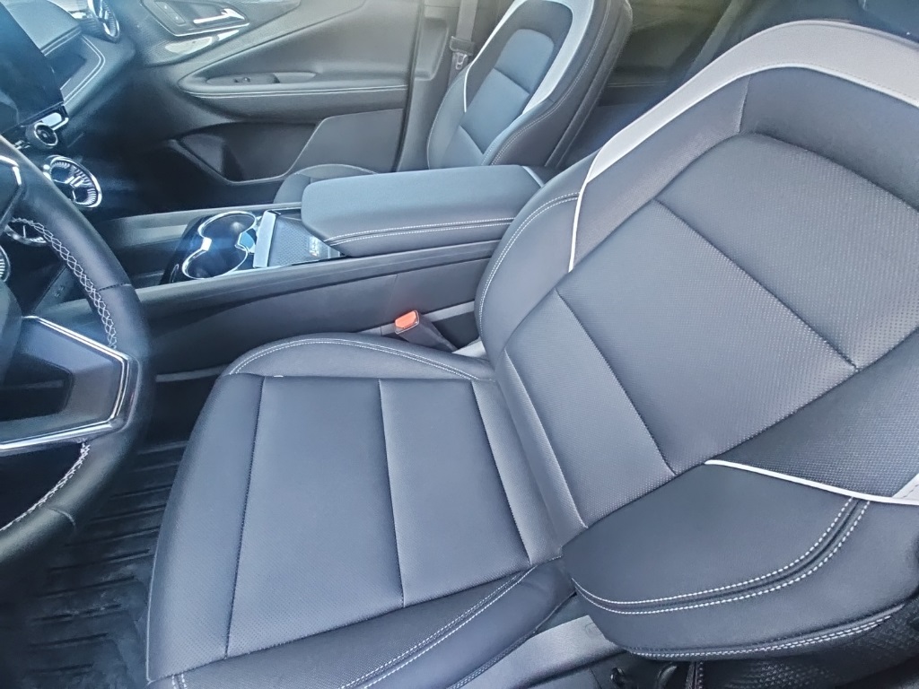 2025 Chevrolet Blazer EV photo 10