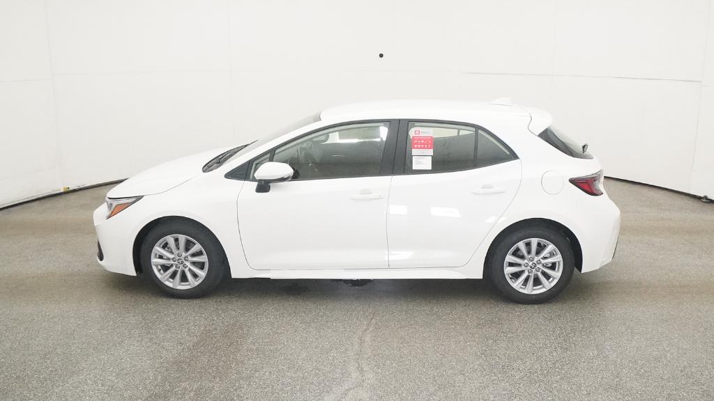 2025 Toyota Corolla SE photo 8
