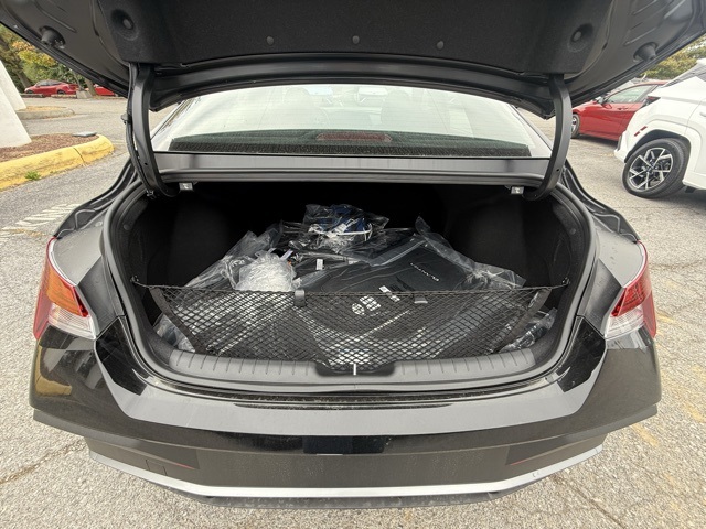 2025 Hyundai Elantra Hybrid SEL Sport photo 13