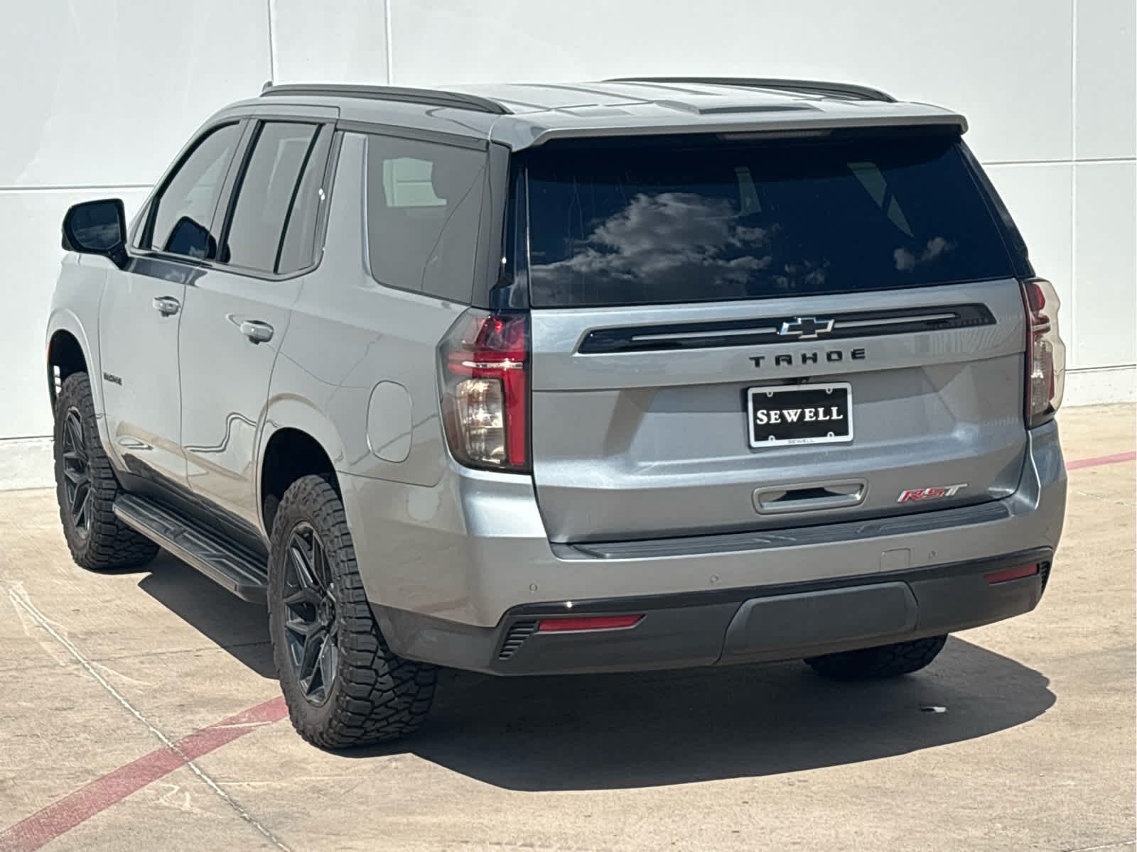 2023 Chevrolet Tahoe RST photo 6
