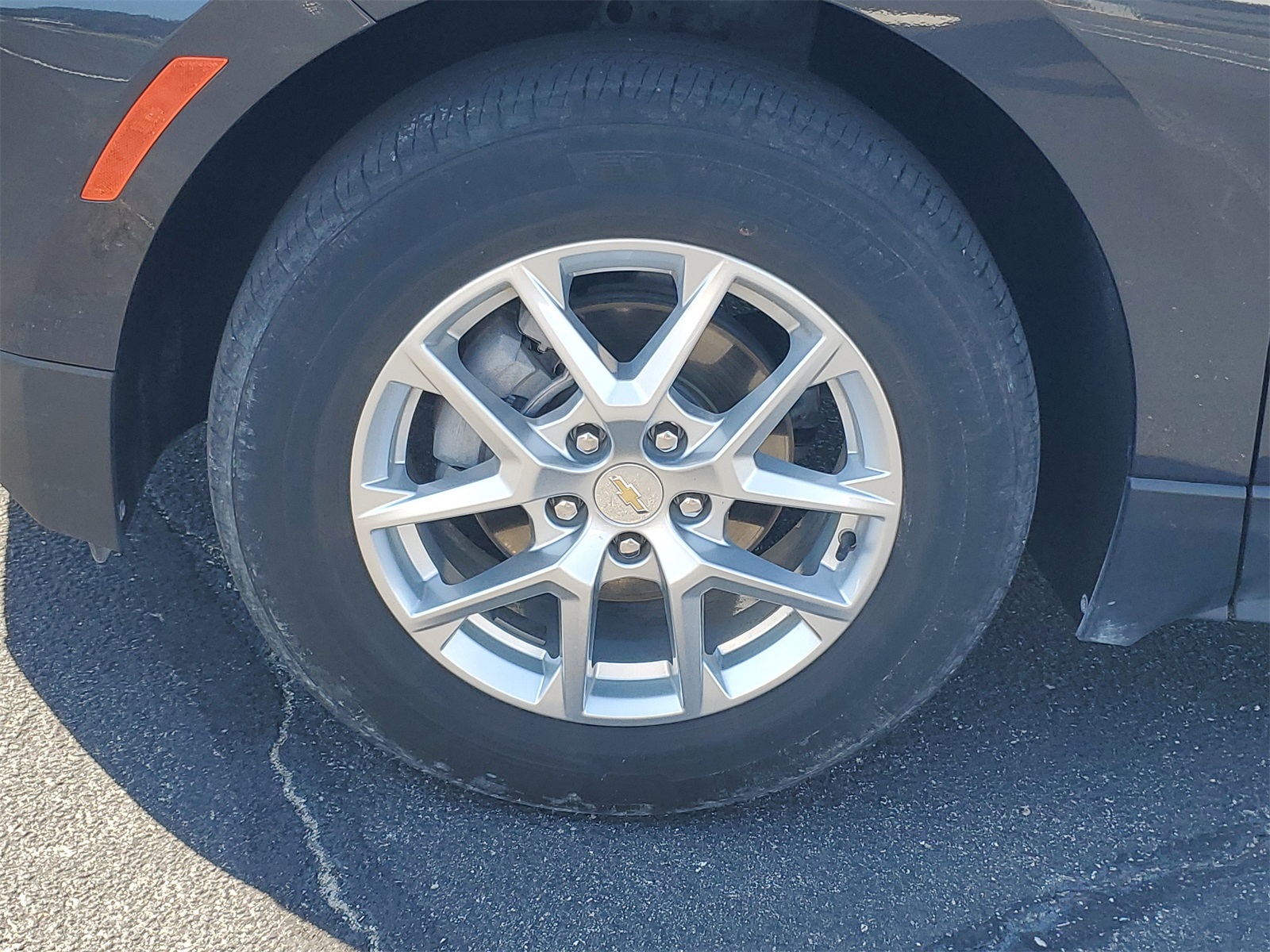 2022 Chevrolet Equinox LT photo 25