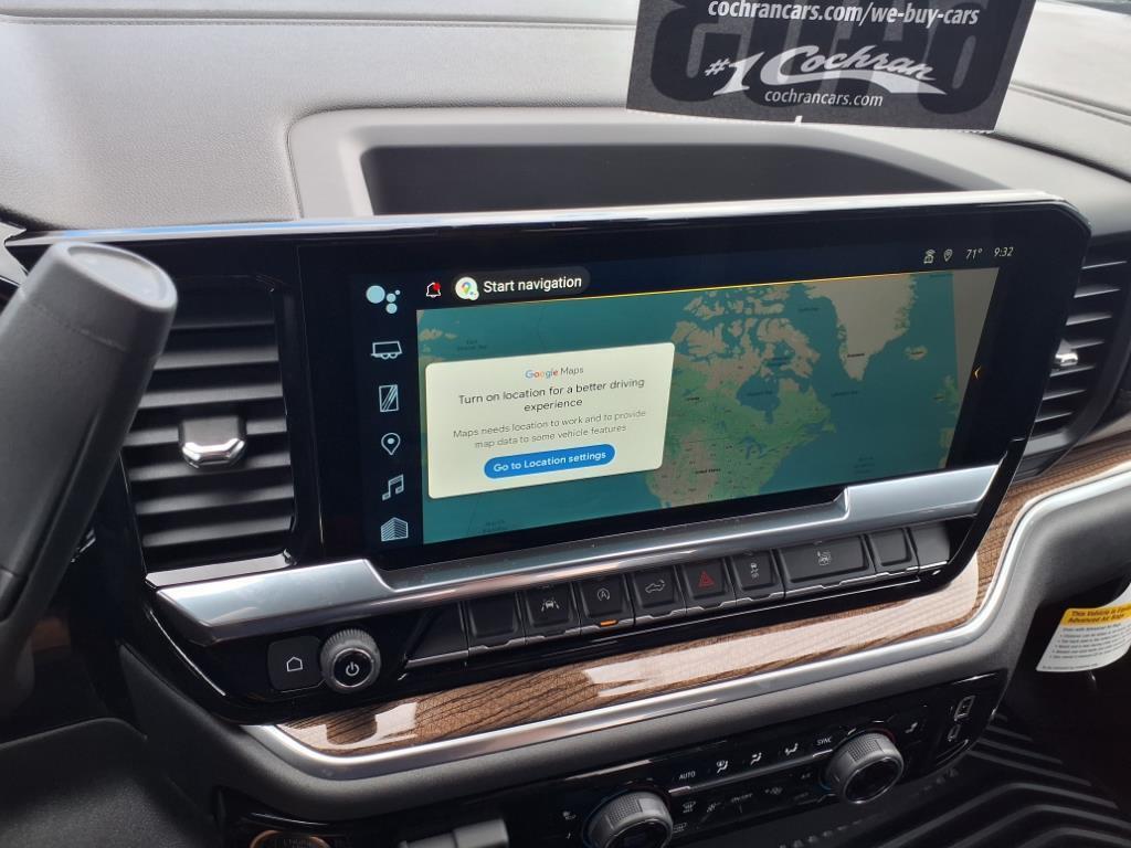 2025 Chevrolet Silverado 1500 LT photo 9