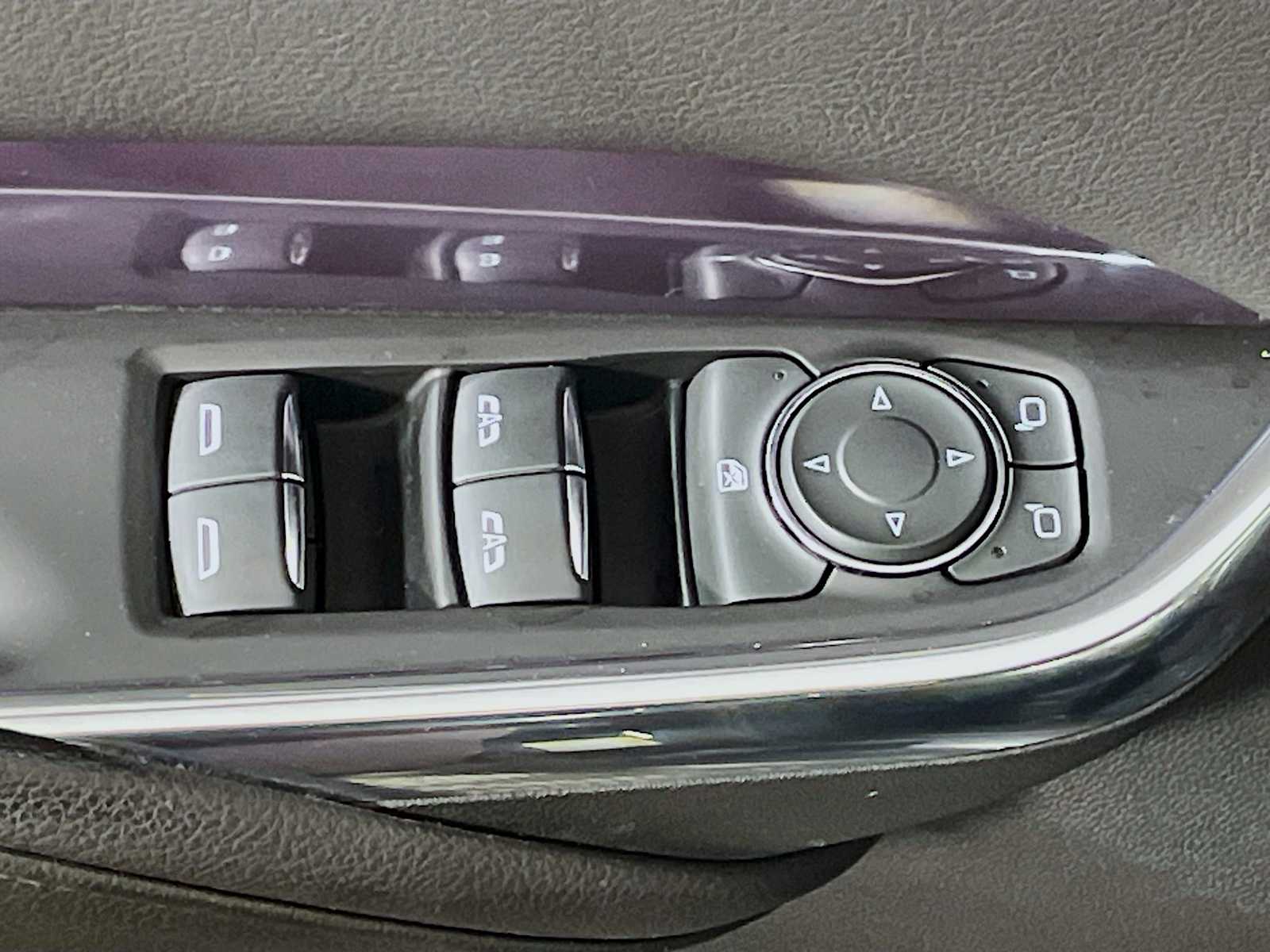 2023 Cadillac XT4 Luxury photo 12
