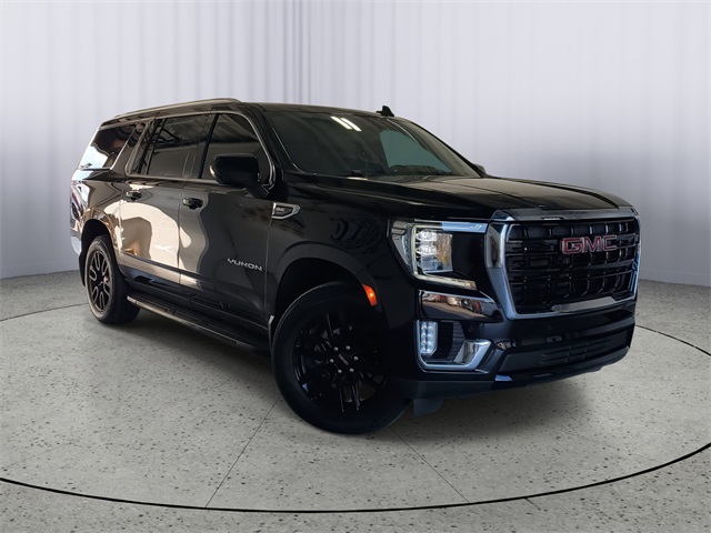 2024 GMC Yukon XL SLE's photo
