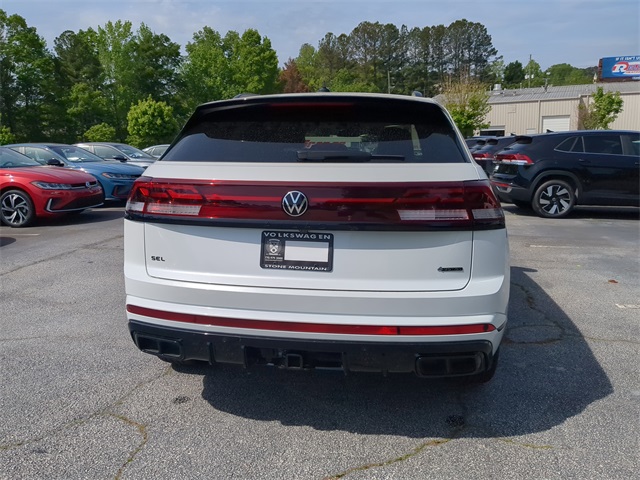 2025 Volkswagen Atlas Cross Sport SEL R-Line photo 2