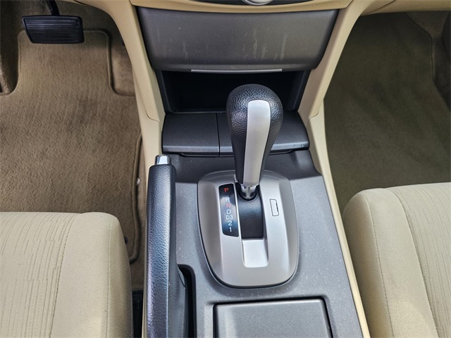 2012 Honda Accord LX photo 23