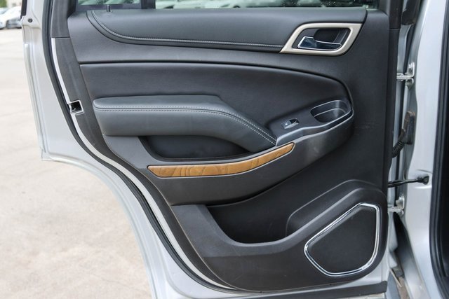 Used 2020 Quicksilver Metallic GMC Denali image 16