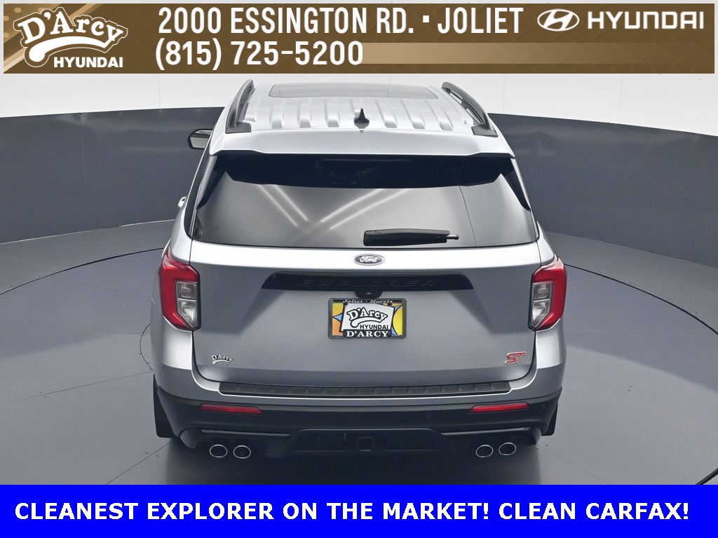 2022 Ford Explorer ST photo 17