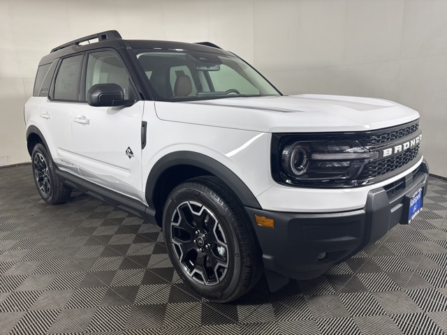 2025 Ford Bronco Sport Outer Banks's photo