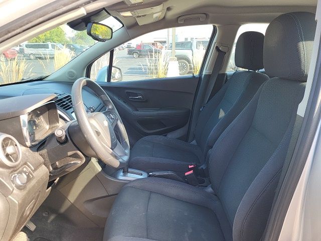 2015 Chevrolet Trax LS photo 7