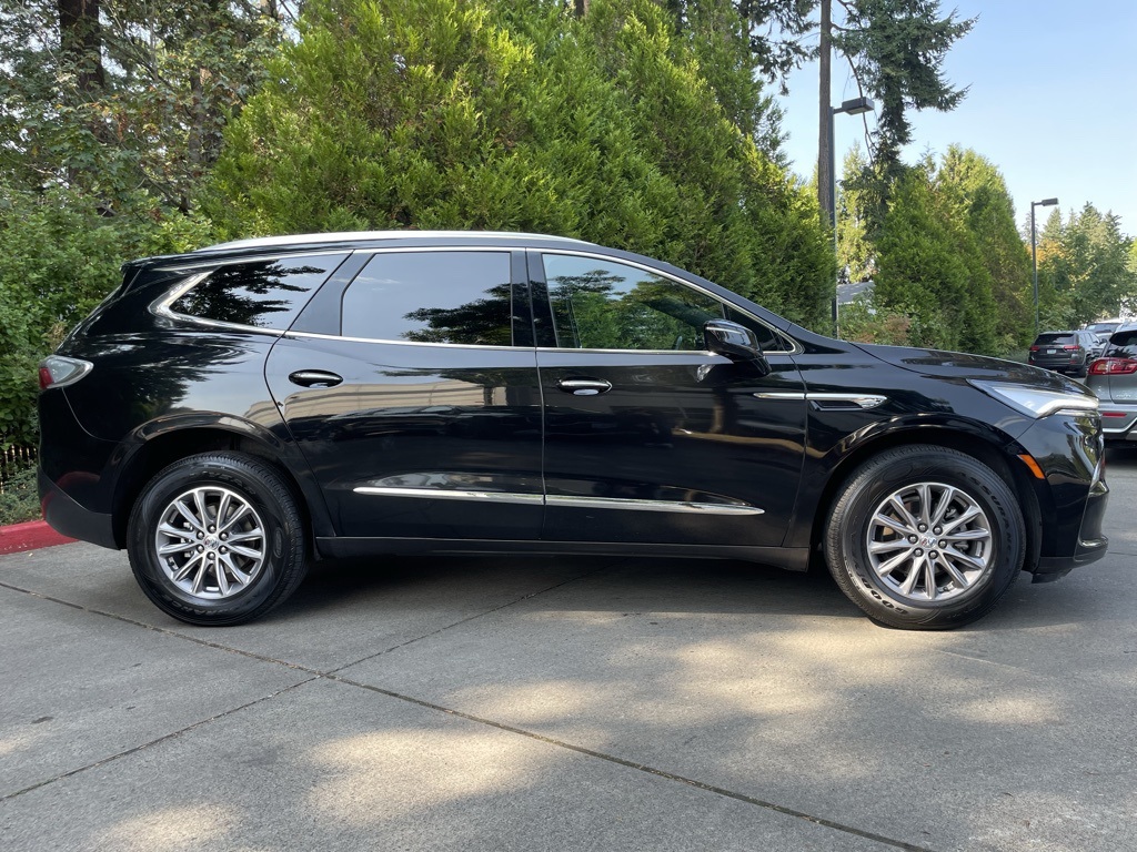 2024 Buick Enclave Premium photo 3
