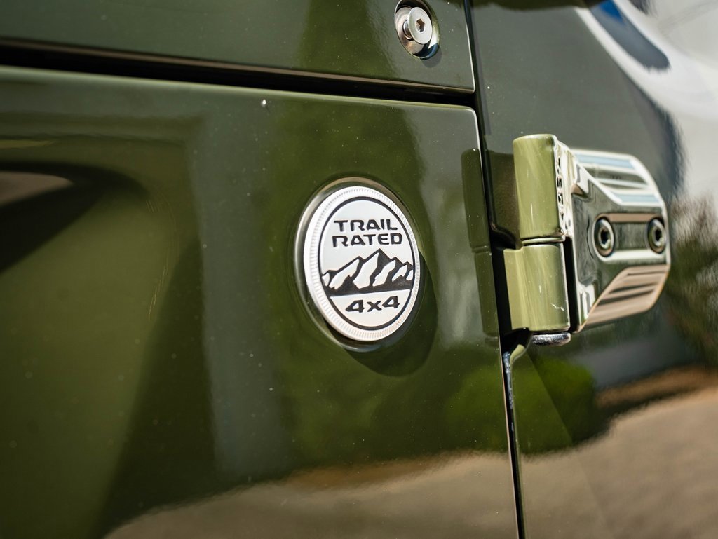2021 Jeep Gladiator Sport S photo 9