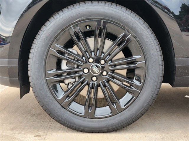 2024 Land Rover Range Rover Evoque S photo 10