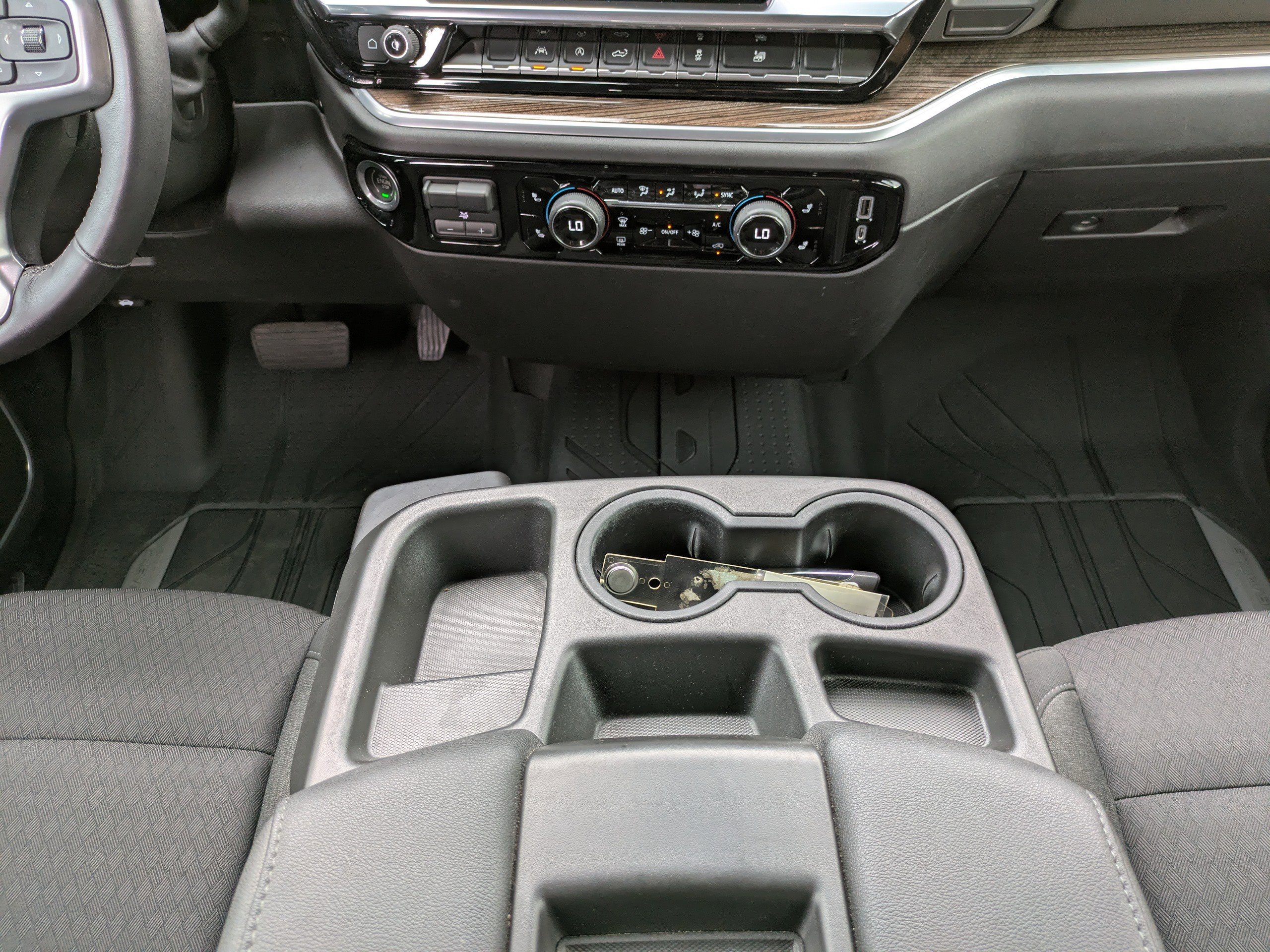 2022 Chevrolet Silverado 1500 LT photo 19