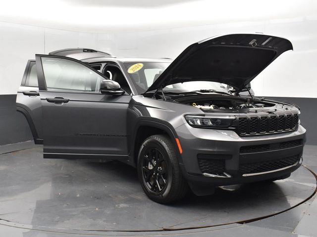 2024 Jeep Grand Cherokee Altitude photo 29