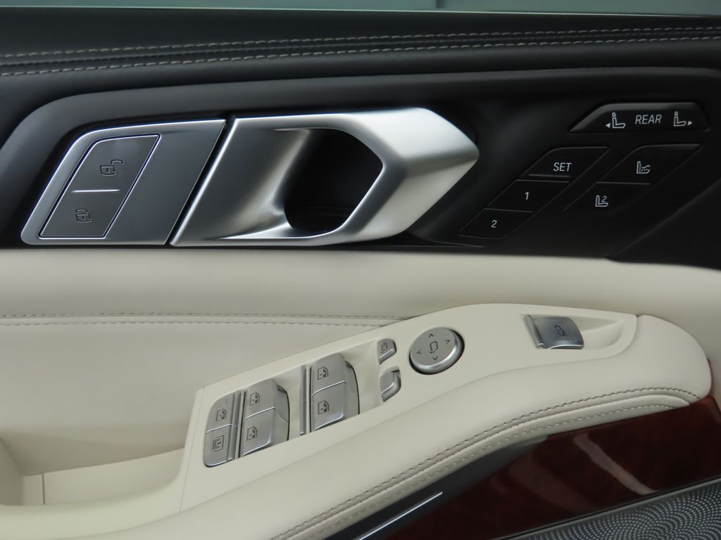 2021 Bmw X7 ALPINA XB7 photo 24