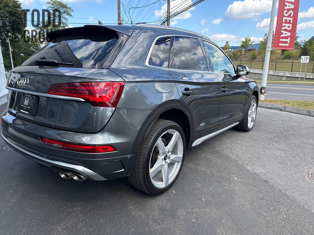 2022 Audi SQ5 Premium photo 4