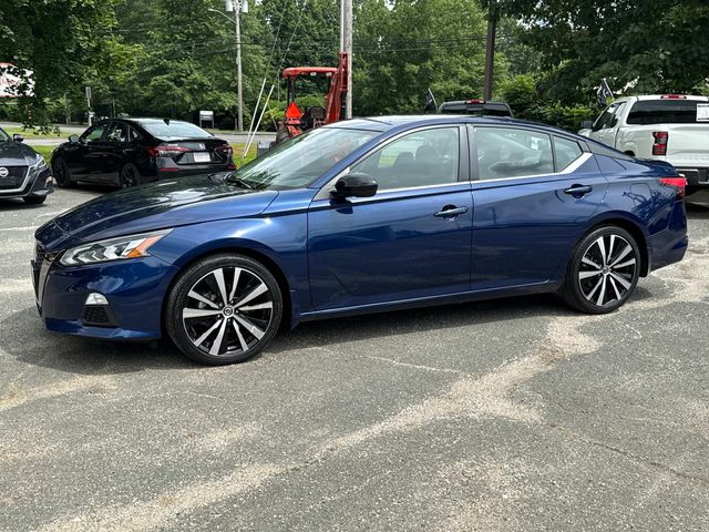 2022 Nissan Altima 2.5 SR photo 7
