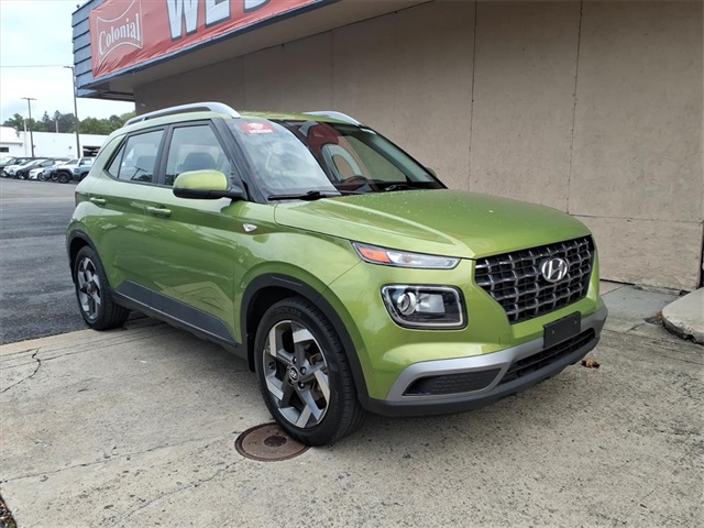 2022 Hyundai Venue SEL