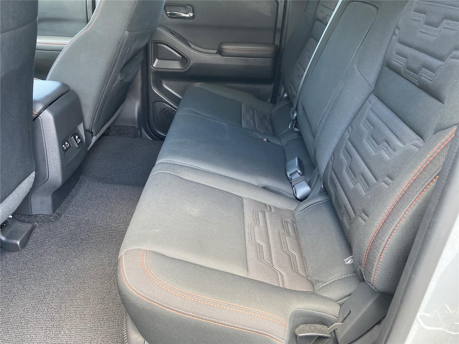 2023 Nissan Frontier PRO-X photo 17