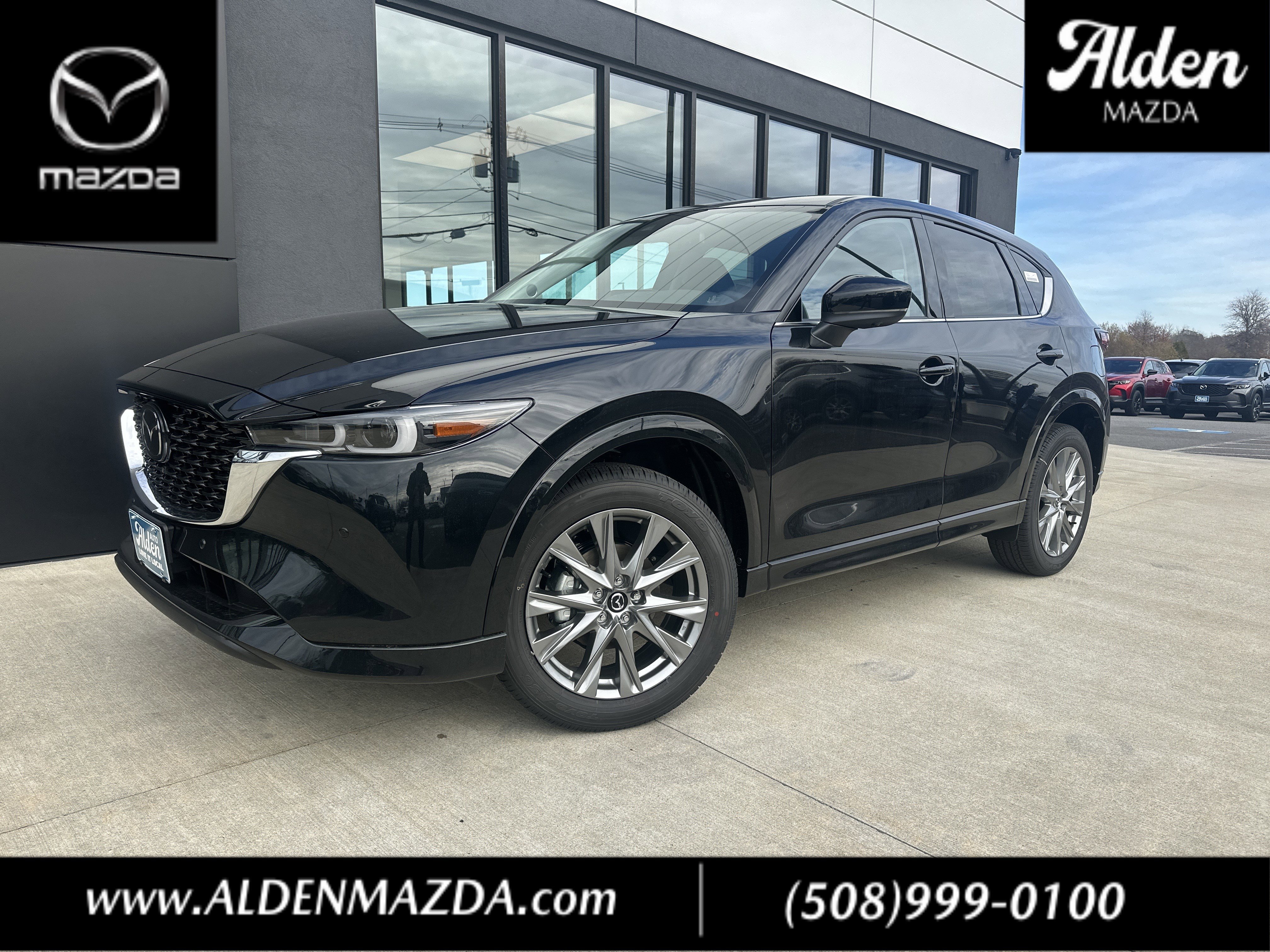 2025 Mazda CX-5 S Premium Plus package's photo