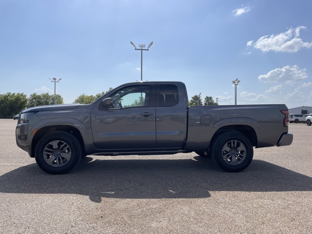 2025 Nissan Frontier SV photo 2