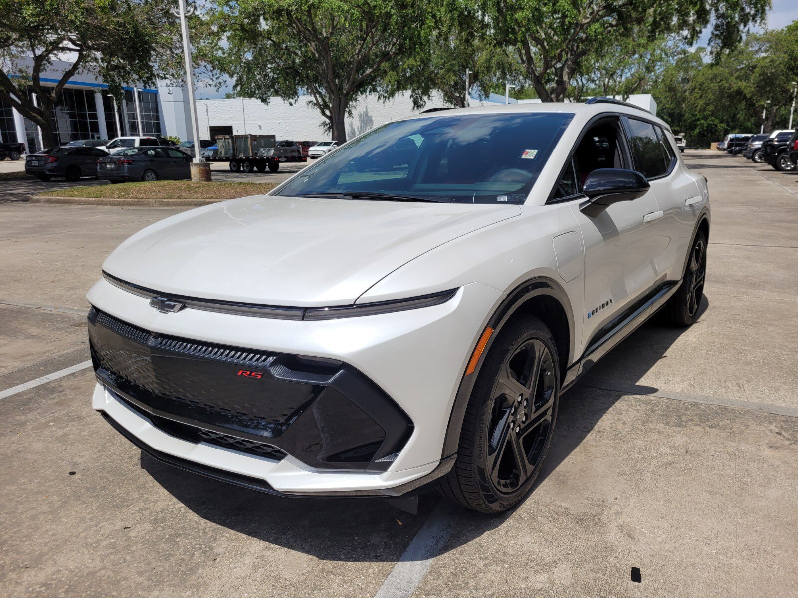 2025 Chevrolet Equinox EV 3RS photo 3