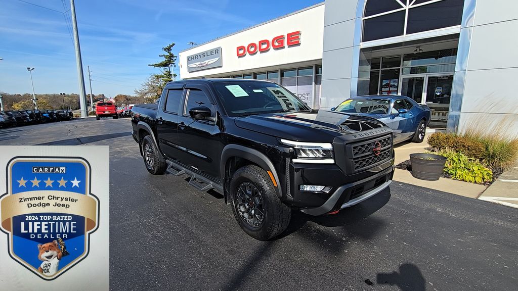 2024 Nissan Frontier PRO-4X's photo