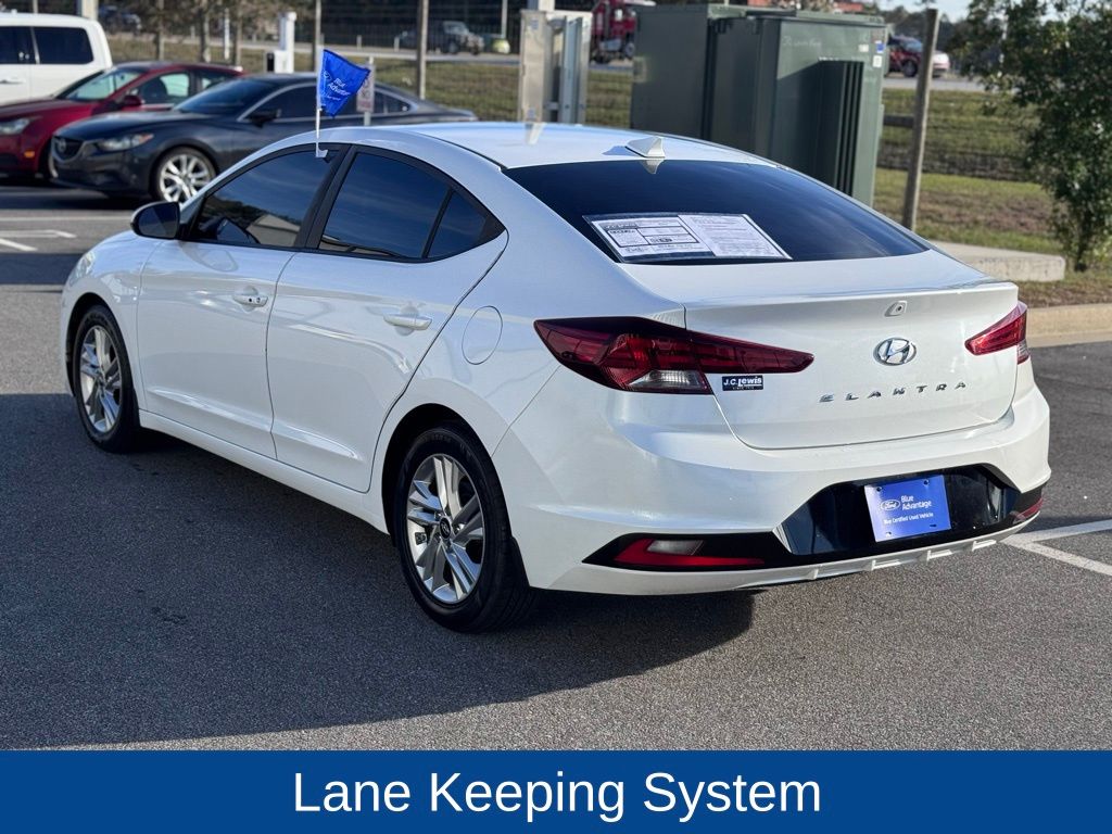 2020 Hyundai Elantra Value Edition photo 4