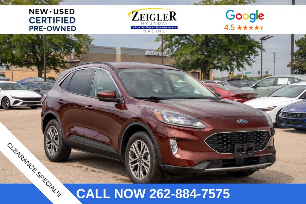 2021 Ford Escape SEL's photo