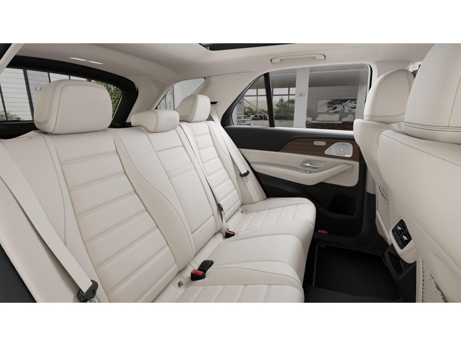 2026 Mercedes Benz GLE 450 4MATIC photo 4