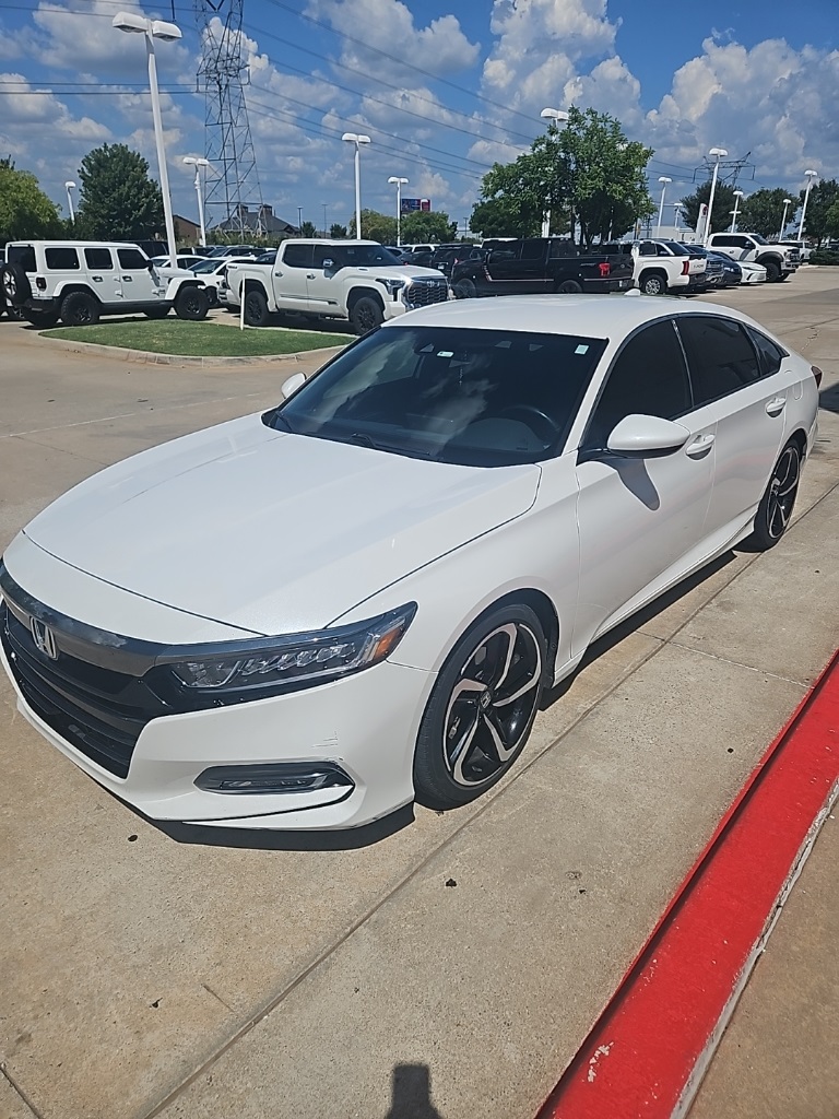 2020 Honda Accord Sport's photo