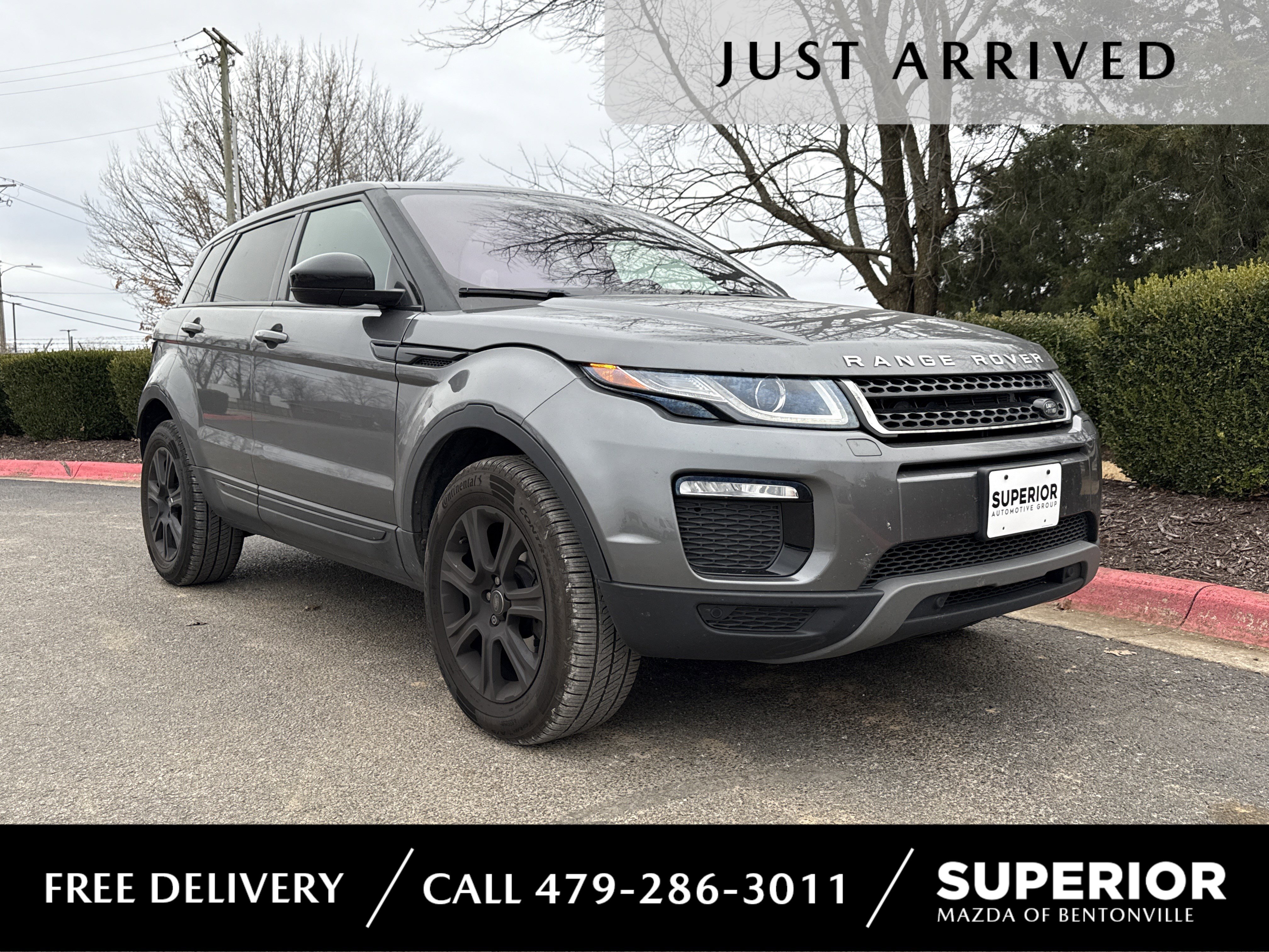 2019 Land Rover Range Rover Evoque SE Premium's photo