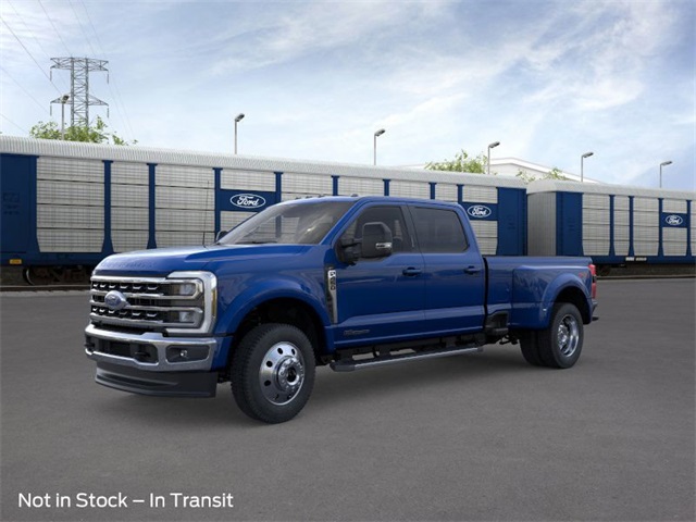 2026 Ford F-450 Super Duty XLT's photo