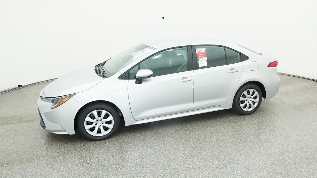 2025 Toyota Corolla LE photo 6