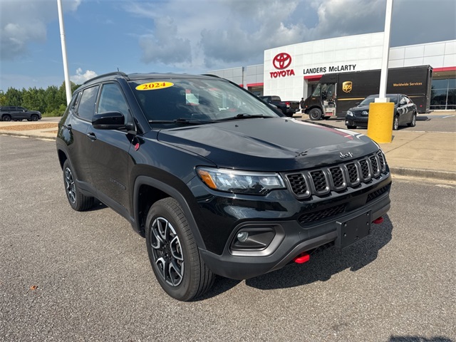 2024 Jeep Compass Trailhawk's photo