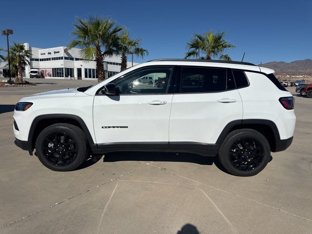 2026 Jeep Compass Latitude Altitude photo 2